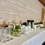 Pühajõe Holiday Park Puhajoe