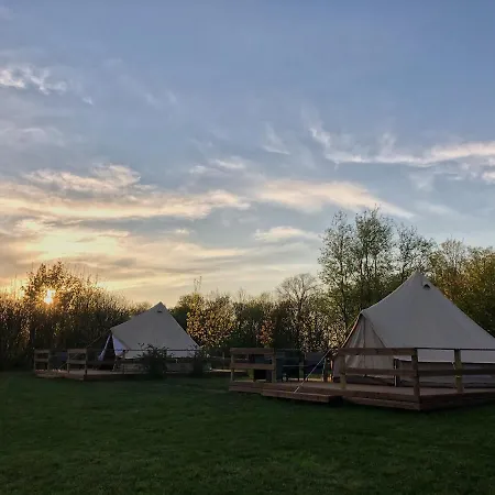 Puehajoe Holiday Park Kompleks wypoczynkowy *