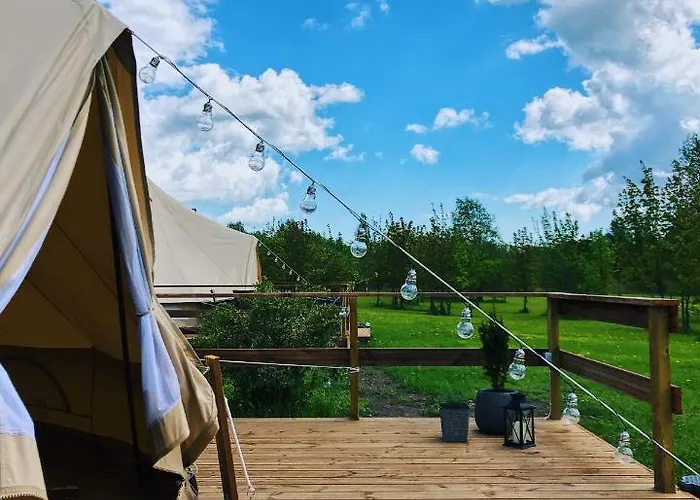 Puhkemaja Kompleks wypoczynkowy Puhajoe