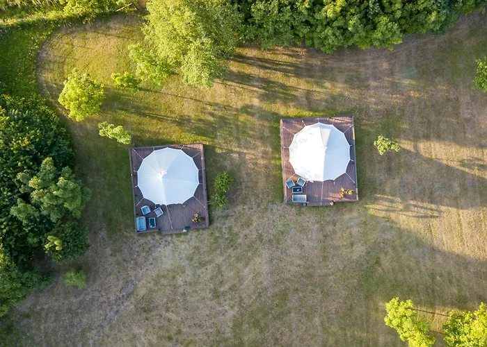 Puhkemaja منتزه العطل